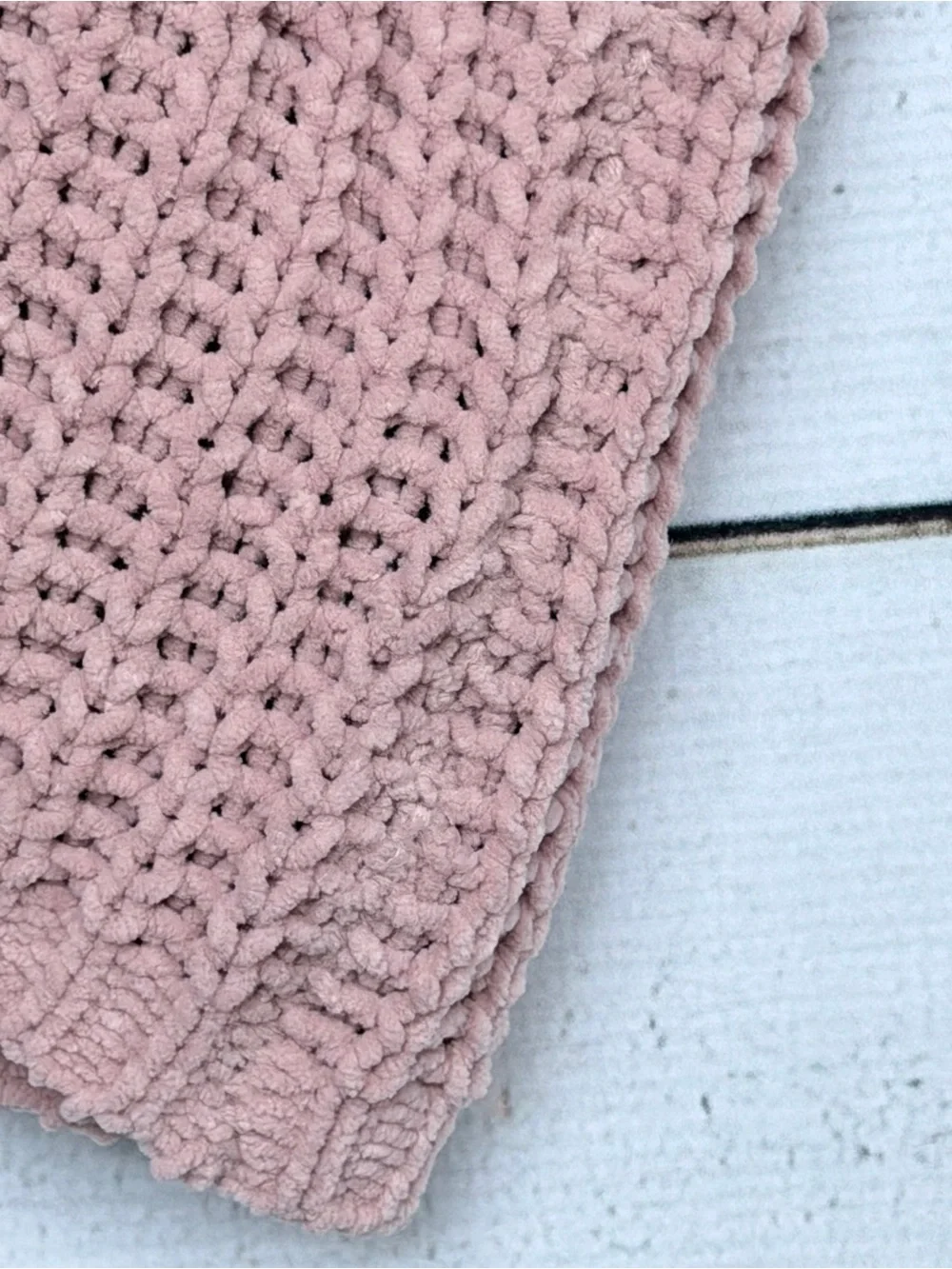 Oversized Scoop-Neck Waffle Knit Sweater with Front Pocket - OS